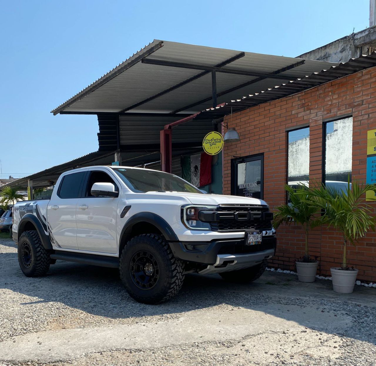 En este momento estás viendo Ford Ranger Raptor 2023 modificada