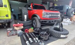 Modificamos la Primer Ford Bronco en coilovers y 35X12.5r17 - 4x4 Rockstar
