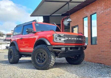 Modificamos la Primer Ford Bronco en coilovers y 35X12.5r17 - 4x4 Rockstar