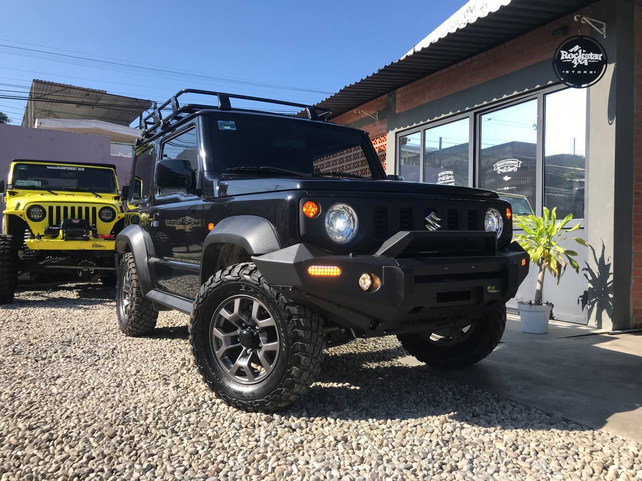 En este momento estás viendo Mejorar la estabilidad y seguridad de este Jimny