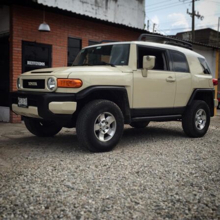 Suspensión mas comoda y de alto rendimiento para FJ Cruiser Ironman4x4