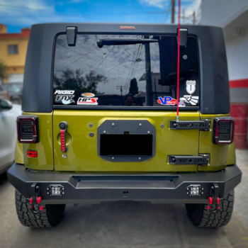 Defensa trasera completa con base para reverseros Jeep Wrangler JK