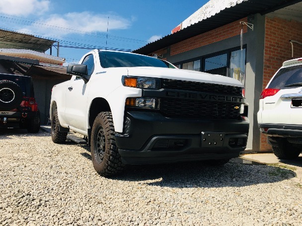 En este momento estás viendo Transformación total para esta Silverado