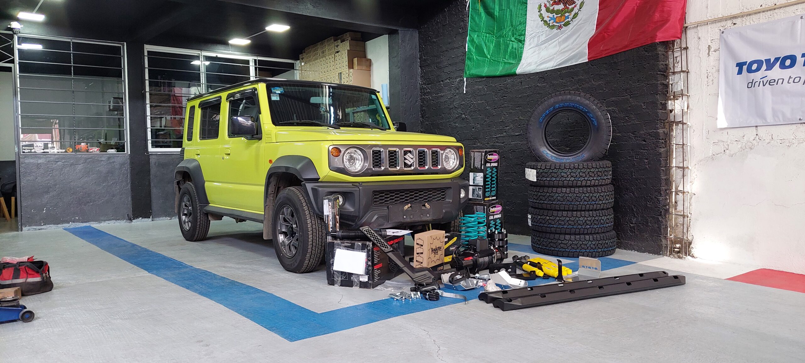 En este momento estás viendo Vamos a equipar este Jimny con todo