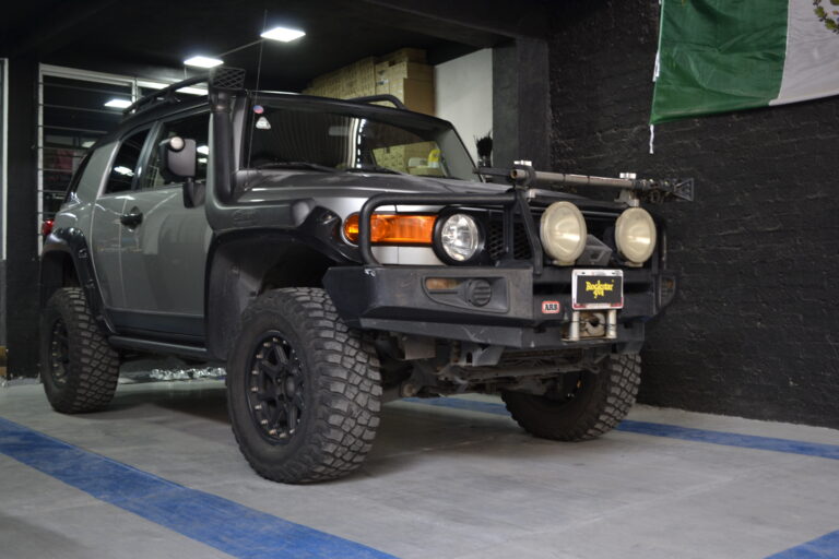 Lee más sobre el artículo FJ con Renovación de amortiguadores traseros