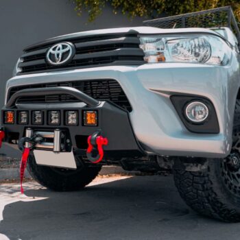 Defensa central para Toyota Hilux