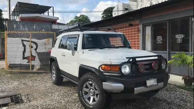 Lee más sobre el artículo Mejoras para FJ Cruiser: Elevación y Llantas 285/70R17