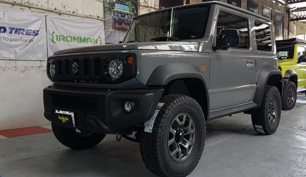 Jimny con suspension de 2 pulgadas