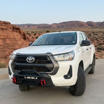 Defensa central Toyota Hilux
