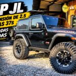 Jeep JL con suspensión de 2.5 y llantas 37s se lleva todas las miradas